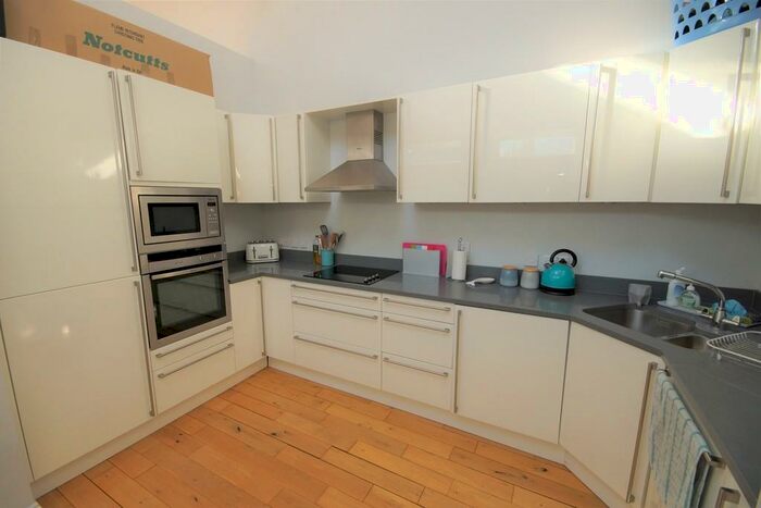 2 Bedroom Apartment To Rent In Peterborough Road, Harrow, HA1