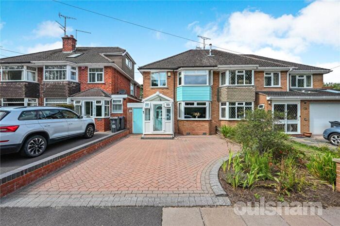 3 Bedroom Semi-Detached House For Sale In Mill Lane, Northfield, Birmingham, West Midlands, B31