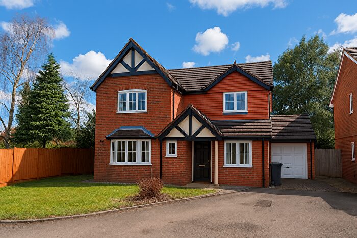 4 Bedroom Detached House To Rent In Cedar Grove, Nantwich, CW5