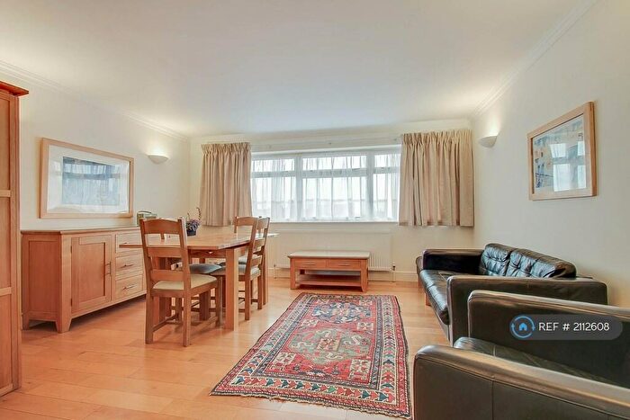 2 Bedroom Flat To Rent In South Vale, Harrow, HA1