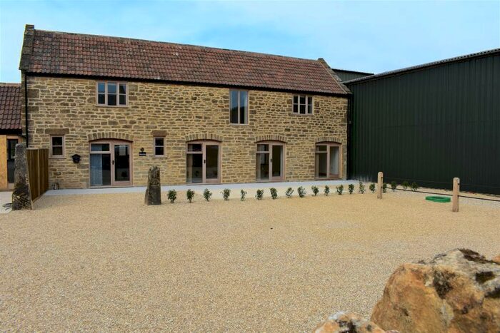 2 Bedroom Barn Conversion To Rent In Tintinhull, Somerset, BA22