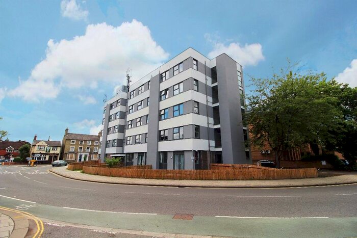 1 Bedroom Flat To Rent In Zurich House, Goldington Road, Bedford, MK40