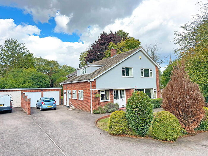 5 Bedroom Detached House For Sale In Church End, Panfield, Essex, CM7
