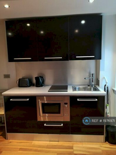 Studio To Rent In Wellington Street, Leeds, LS1