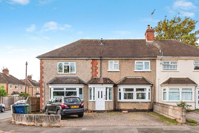 2 Bedroom Flat For Sale In Cranmer Road, Oxford, OX4