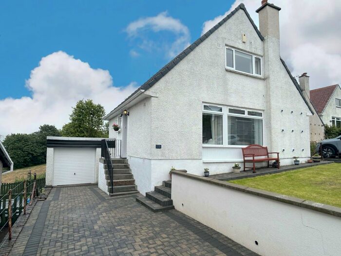 3 Bedroom Detached House For Sale In Clarendon Crescent, Linlithgow, EH49