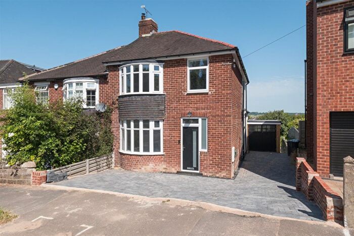 4 Bedroom Semi-Detached House For Sale In Den Bank Drive, Crosspool, S10