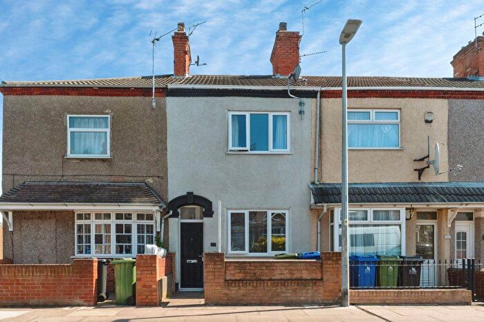3 Bedroom Terraced House For Sale In Weelsby Street, Grimsby, DN32