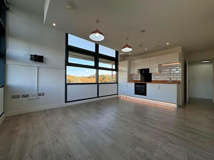 2 Bedroom Flat To Rent In Edinburgh Gate, Harlow, Essex, CM20