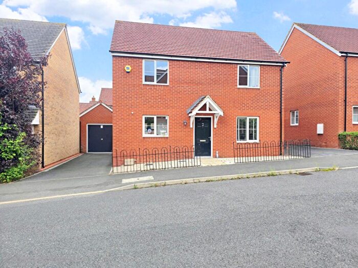 3 Bedroom Detached House For Sale In Trinity Road, Abington Vale, NN3