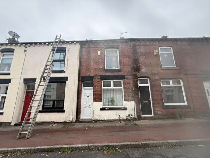 2 Bedroom Terraced House For Sale In Dougill Street, Bolton, Greater Manchester, BL1