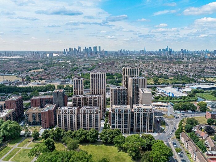 2 Bedroom Flat For Sale In Abbey Road, Barking, IG11