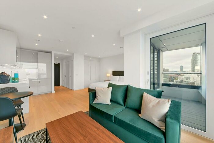 Studio To Rent In Hurlock Heights, Elephant Park, Elephant & Castle, SE17