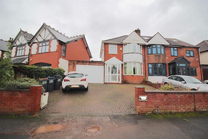 3 Bedroom Semi-Detached House To Rent In Barrows Lane, Yardley, Birmingham, B26