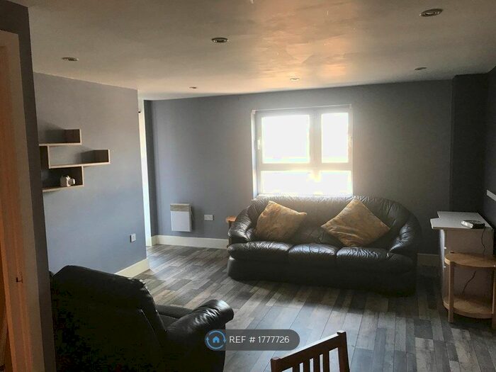 1 Bedroom Flat To Rent In Altamar, Swansea, SA1