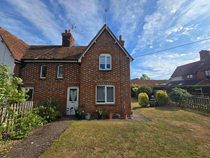3 Bedroom Semi-Detached House To Rent In High Street, Culham, OX14