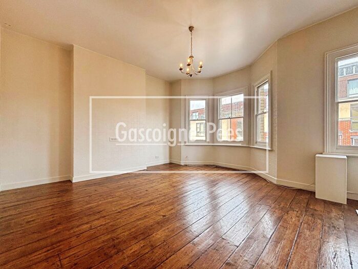 1 Bedroom Property To Rent In Martyr Road, Guildford, GU1