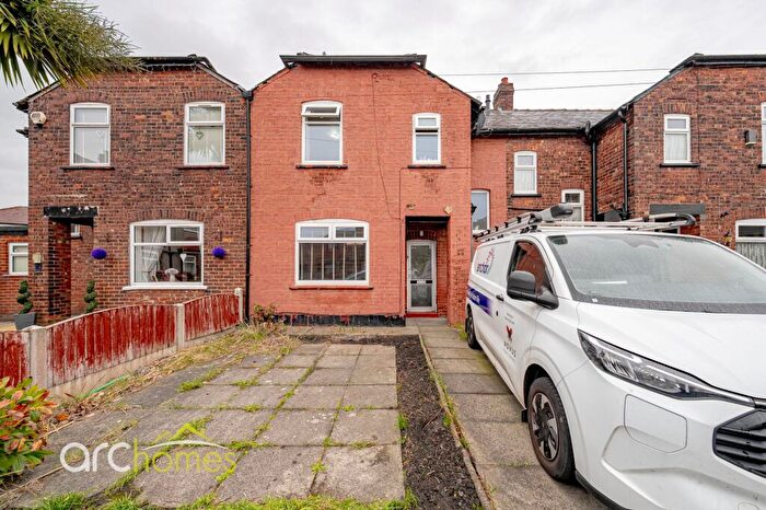 3 Bedroom Terraced House For Sale In Gloucester Place, Atherton, M46