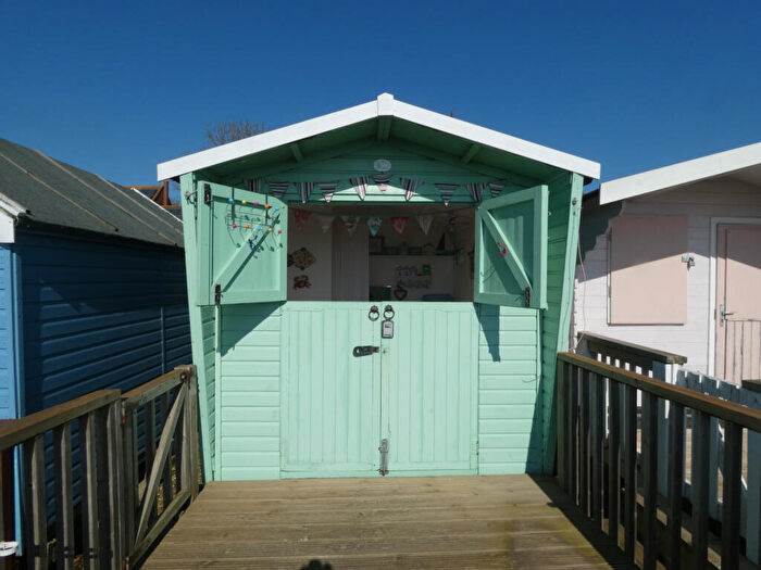 Chalet For Sale In West Mersea, CO5