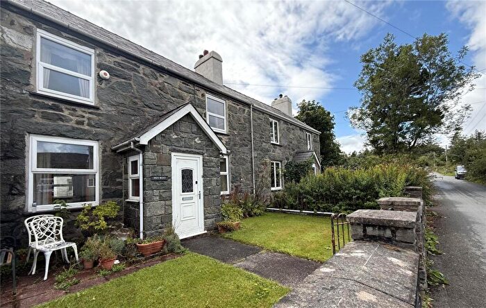 2 Bedroom Terraced House For Sale In Mynydd Llandygai, Bethesda, Gwynedd, LL57