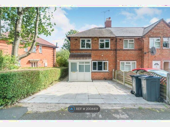 3 Bedroom End Of Terrace House To Rent In Nailstone Crescent, Birmingham, B27