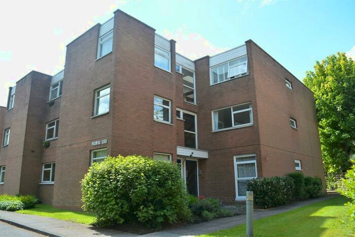 1 Bedroom Apartment To Rent In Pickwick Close, Moseley, B13