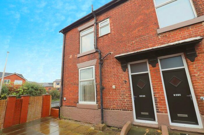2 Bedroom Terraced House To Rent In Water Street, Radcliffe, Manchester, M26
