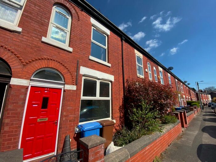 2 Bedroom Terraced House To Rent In Osborne Road, Shaw Heath, Stockport, SK2