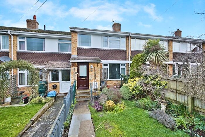 3 Bedroom Terraced House For Sale In Wells Road, Glastonbury, Somerset, BA6