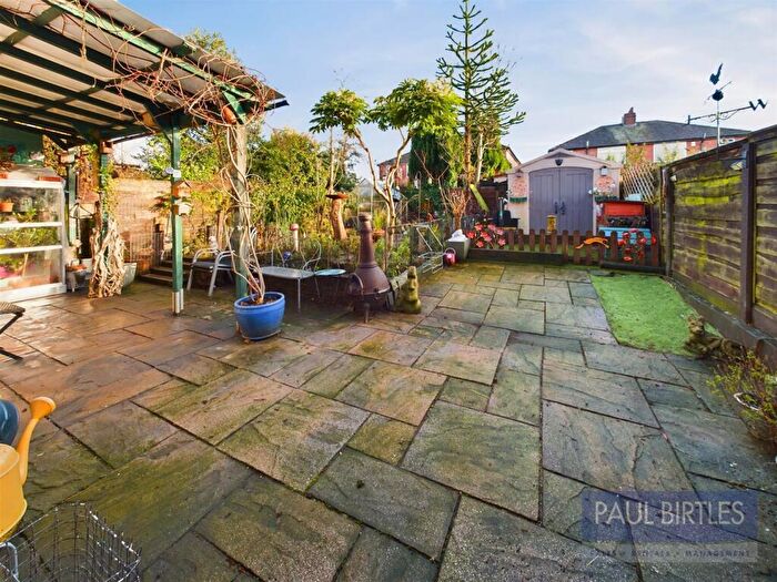 3 Bedroom Detached House For Sale In Woodsend Road South, Flixton, Trafford, M41