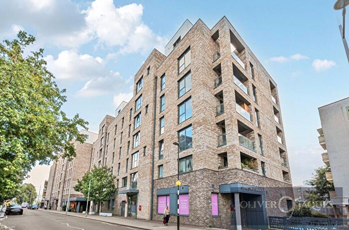 1 Bedroom Apartment To Rent In St. Pauls Way, Porcelain House, E3
