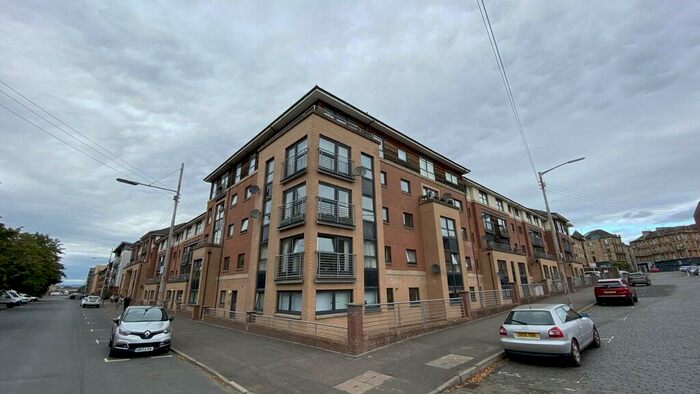 2 Bedroom Apartment To Rent In Lymburn Street, Glasgow, G3