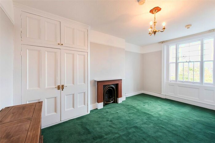 Studio To Rent In Cranley Gardens, London, SW7