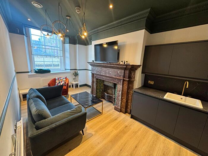 2 Bedroom Apartment To Rent In Collingwood Street, Newcastle Upon Tyne, NE1