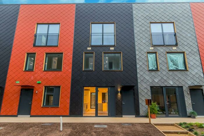 4 Bedroom Town House To Rent In Central Place, Climate Innovation District, Leeds City, LS9