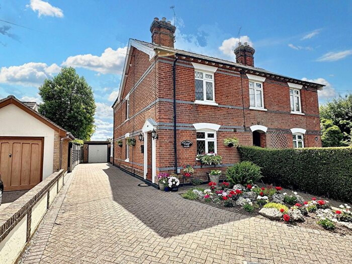 3 Bedroom Semi-Detached House For Sale In Little Cowbridge Cottage, Bluebell Wood, CM12