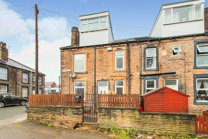 2 Bedroom End Of Terrace House To Rent In Back School Street, Morley, Leeds LS27