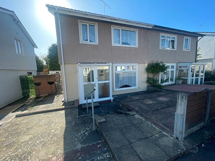 3 Bedroom Semi-Detached House To Rent In Burrow Road, Chigwell, Essex, IG7