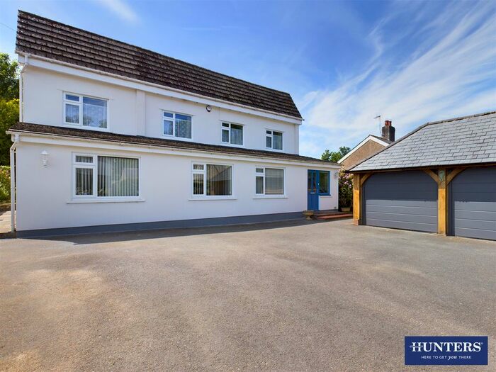 4 Bedroom Detached House For Sale In Station Road, Brampton, CA8