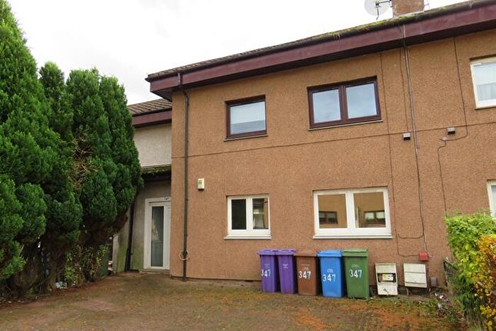 3 Bedroom Cottage To Rent In Househillmuir Road, Glasgow, G53