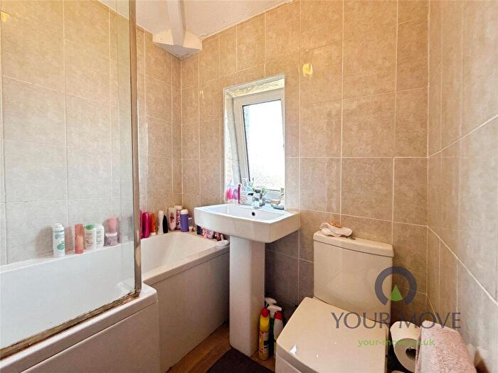 2 Bedroom Semi-Detached House For Sale In Dickinson Place, Barnsley, South Yorkshire, S70