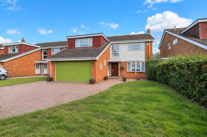 4 Bedroom Detached House For Sale In Grangewood, Wexham, SL3