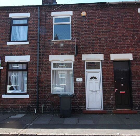 2 Bedroom Terraced House To Rent In Packett St, Fenton, Fenton, ST4
