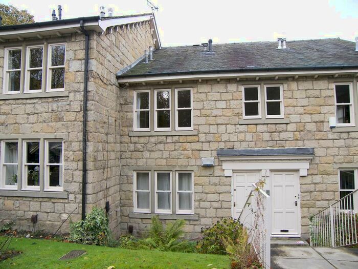 2 Bedroom Apartment To Rent In Stonelea Court, Alma Road, Headingley, Leeds, LS6
