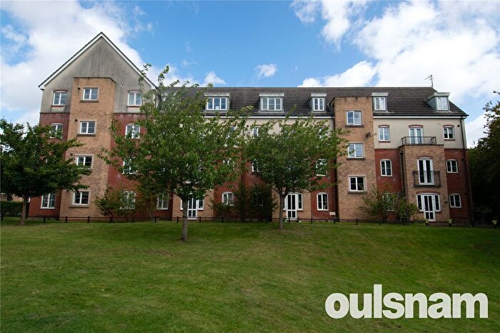 2 Bedroom Flat To Rent In Riverpark Way, Northfield, Birmingham, West Midlands, B31