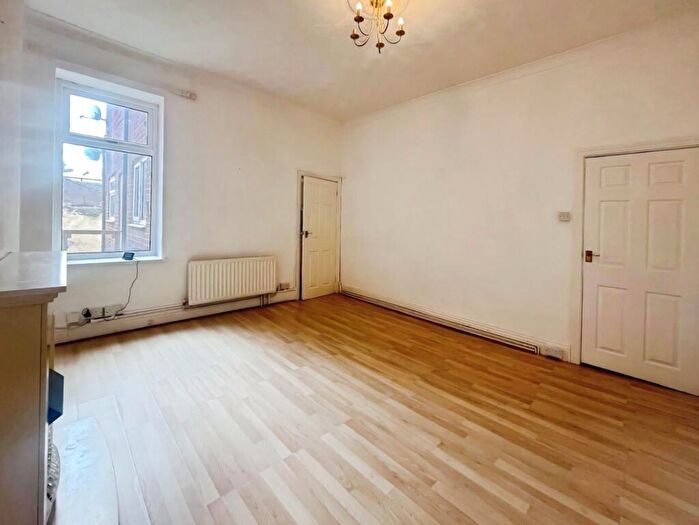 2 Bedroom Flat For Sale In Collingwood Street, Hebburn, NE31