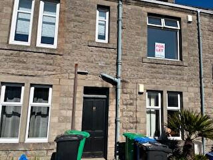 1 Bedroom Flat To Rent In Hendry Road, Kirkcaldy, KY2