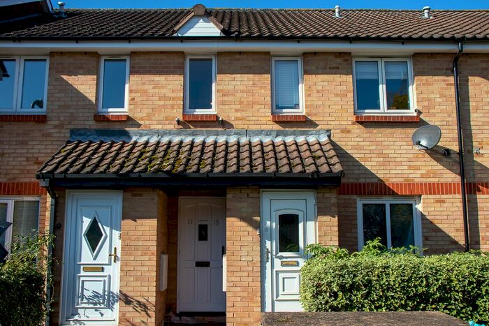 1 Bedroom Flat To Rent In Lowdell Close, Yiewsley, UB7