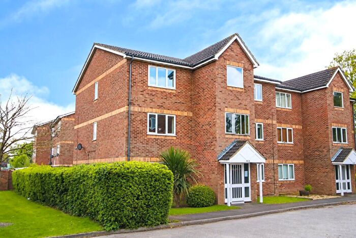 1 Bedroom Apartment For Sale In Simmonds Close, Bracknell, Berkshire, RG42