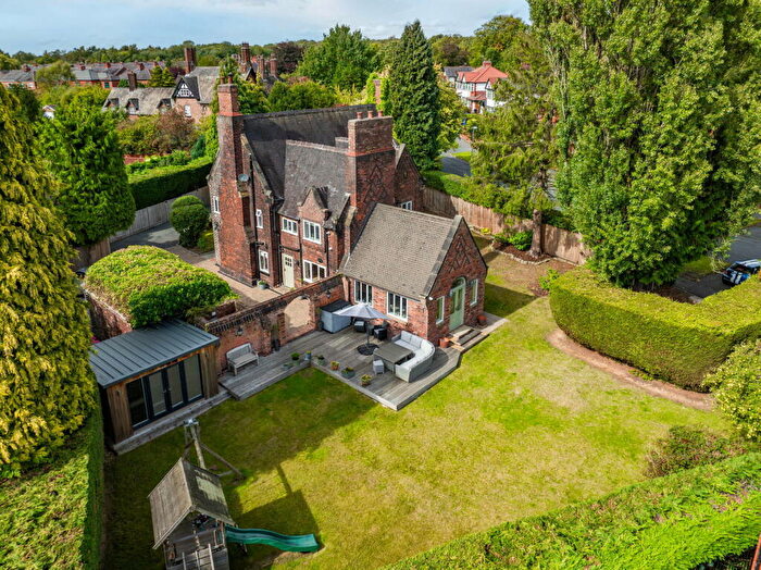 5 Bedroom Detached House For Sale In Parr Fold Farm, Parr Fold, Worsley, M28